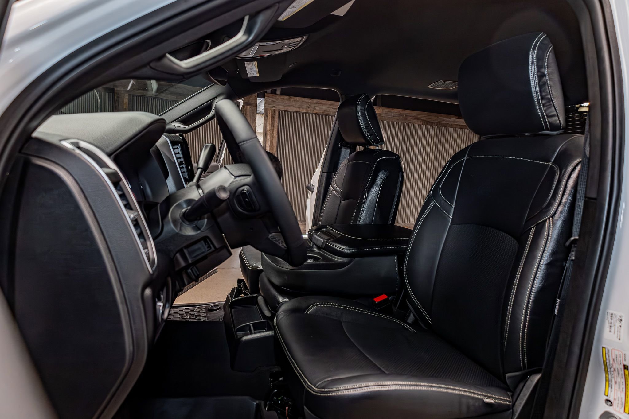 Used 2025 RAM 3500 Big Horn image 22