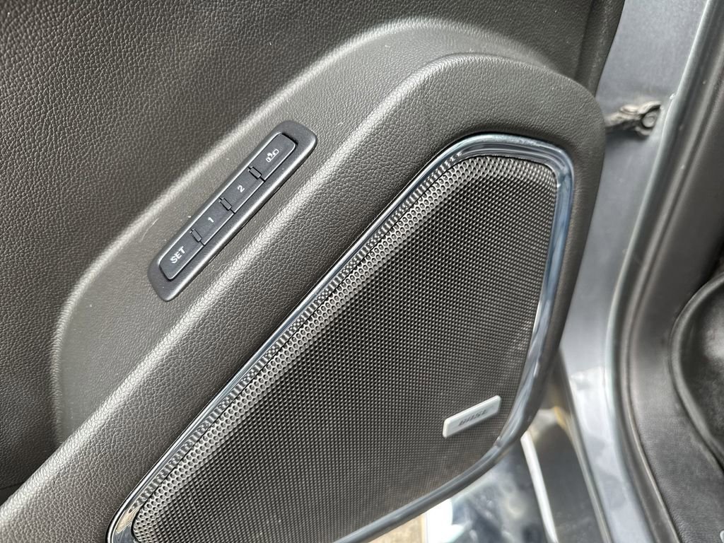 Certified 2018 Chevrolet Tahoe LT AWD/4WD image 30