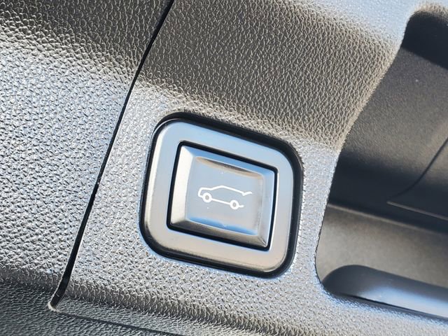 Certified 2022 GMC Acadia SLE w/ Driver Convenience Package image 34