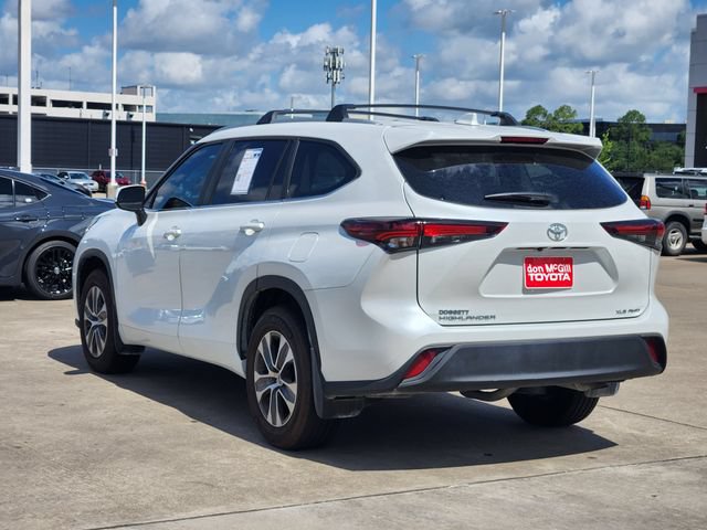 Certified 2026 Toyota Highlander XLE AWD/4WD image 5