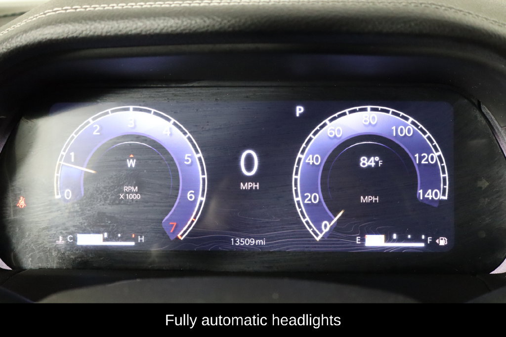 Used 2023 Jeep Grand Cherokee Limited AWD/4WD image 11