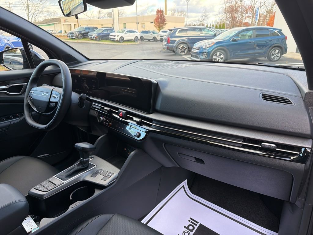 New 2026 Kia Sportage X-Line w/ X-Line Technology Package image 15