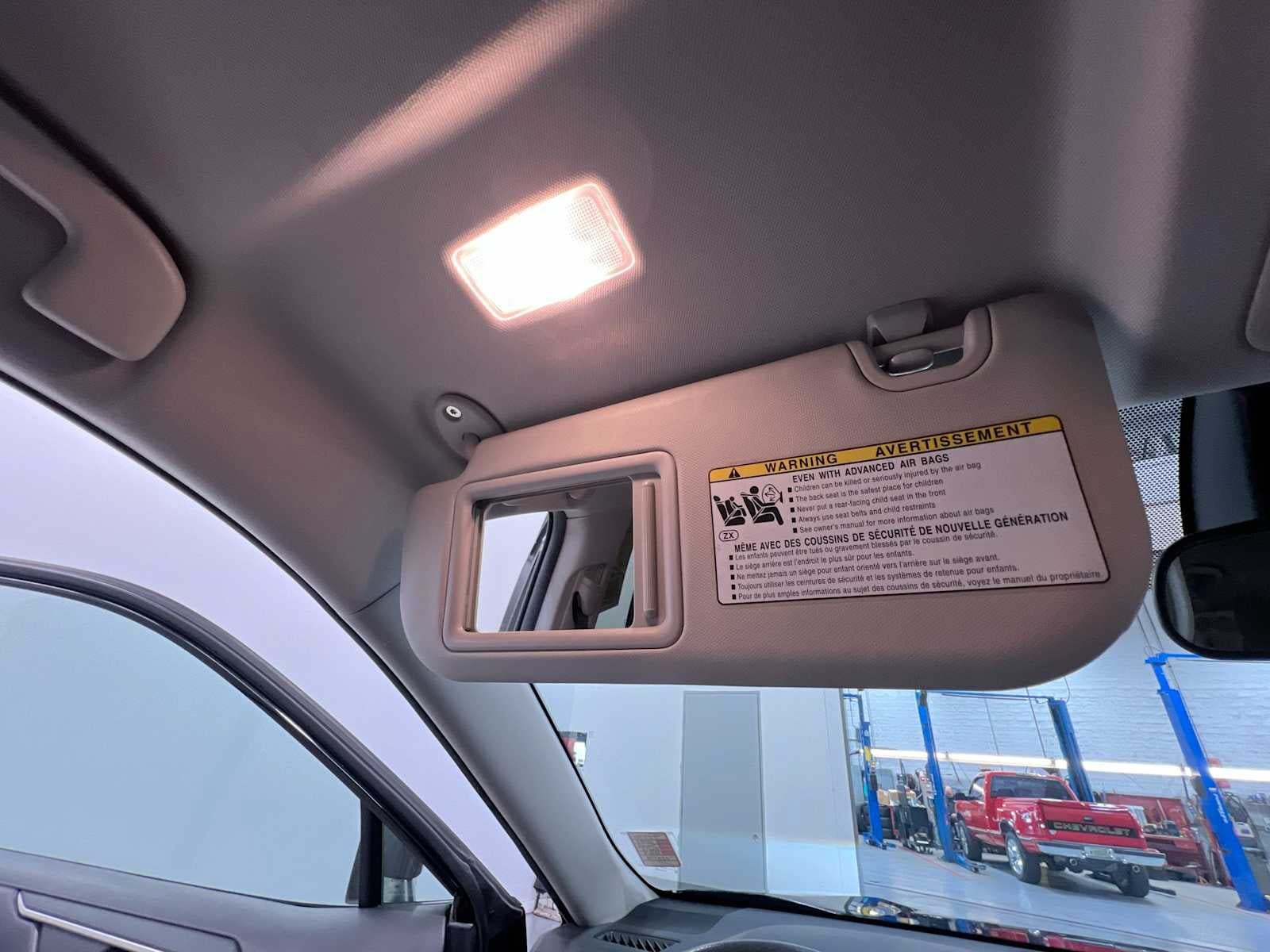 Used 2021 Toyota RAV4 XLE AWD/4WD image 33