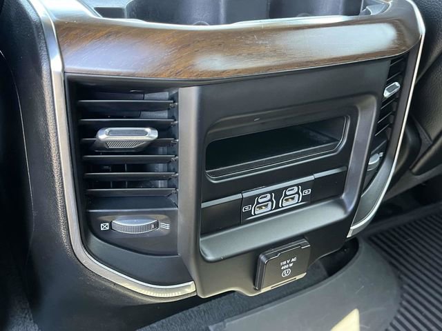 Used 2022 RAM 1500 Laramie AWD/4WD image 19