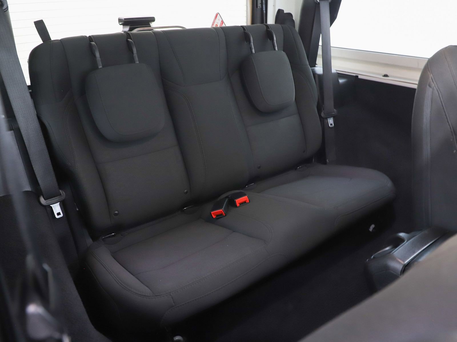 Used 2020 Jeep Wrangler Sport image 14