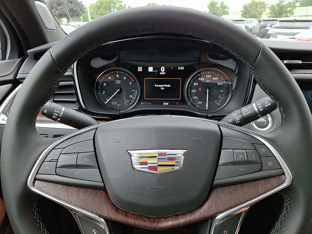 New 2025 Cadillac XT5 Premium Luxury w/ Technology Package image 7