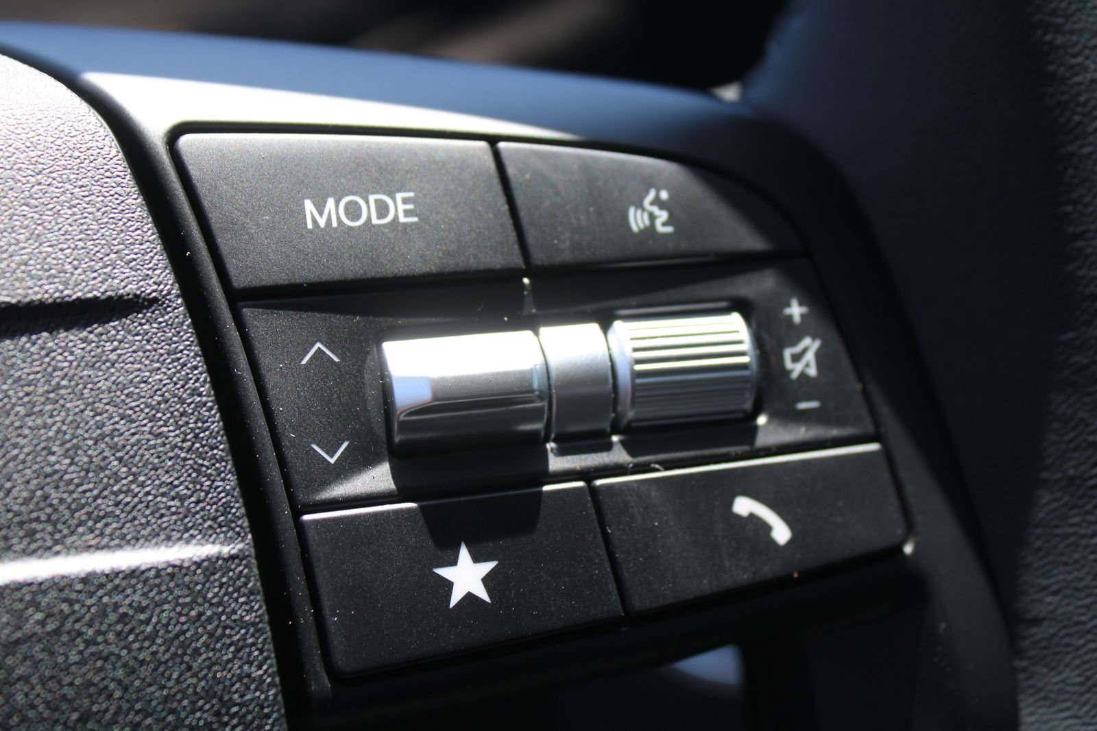 New 2026 Kia K4 EX image 28