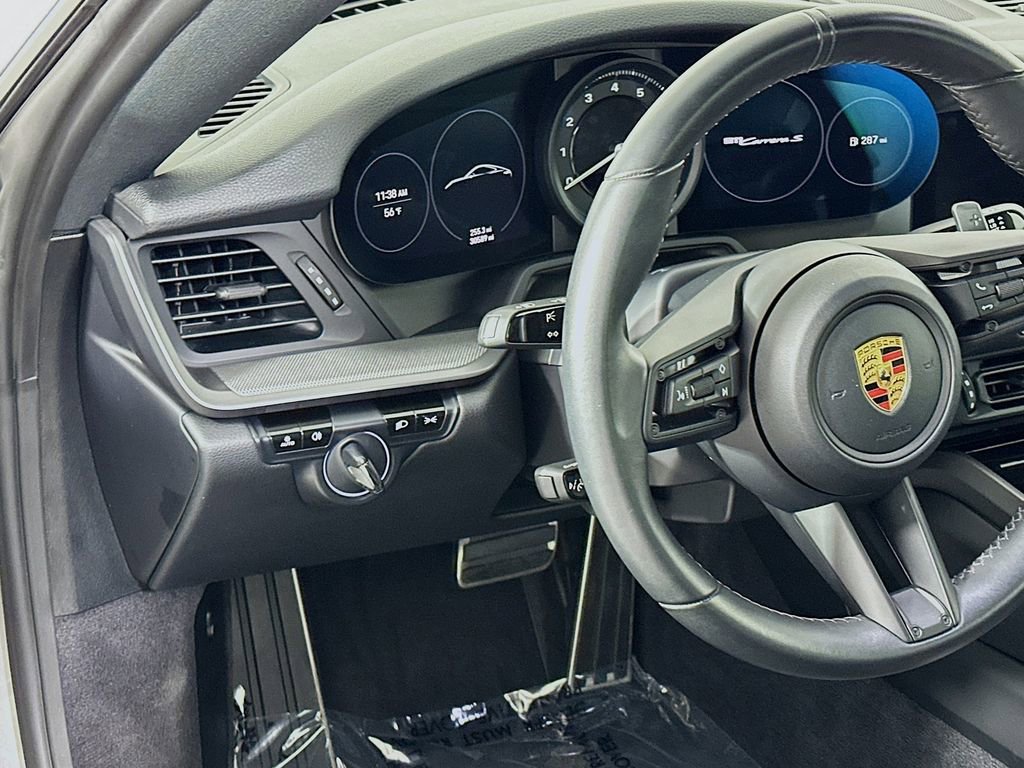 Certified 2020 Porsche 911 Carrera S image 11