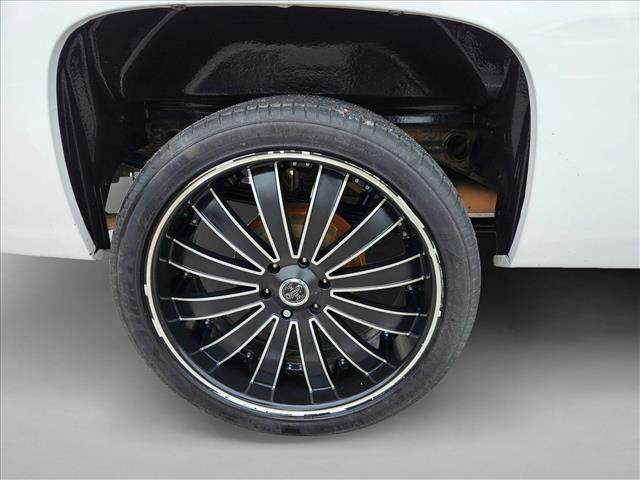 Used 2013 Chevrolet Silverado 1500 LT w/ All-Star Edition RWD image 16