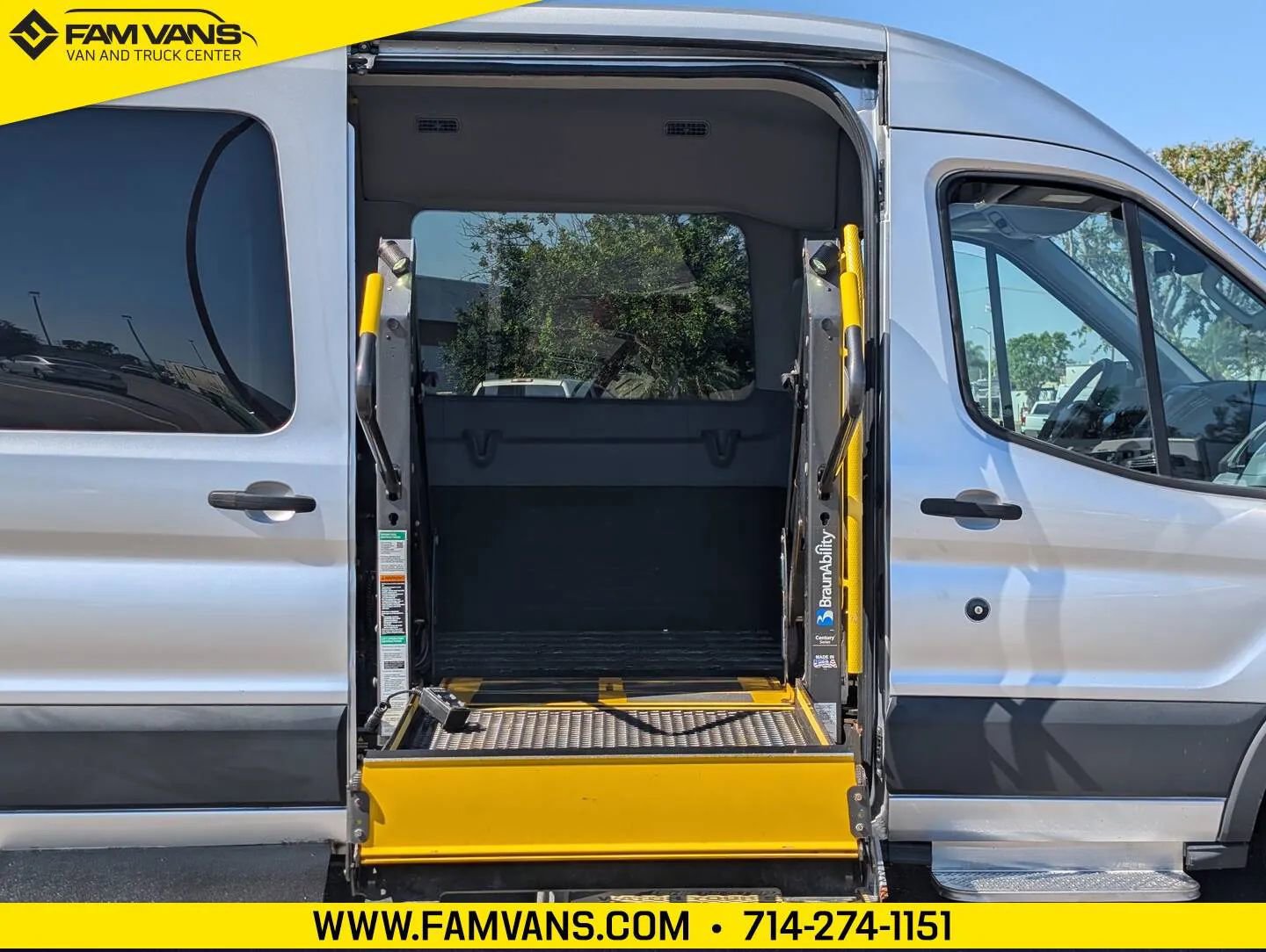 Used 2018 Ford Transit 350 XL RWD image 4