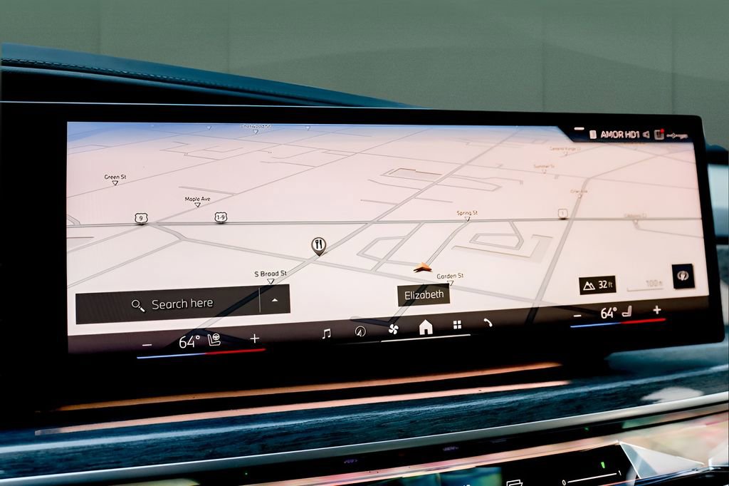 Used 2023 BMW 740i w/ Parking Assistance Package image 49