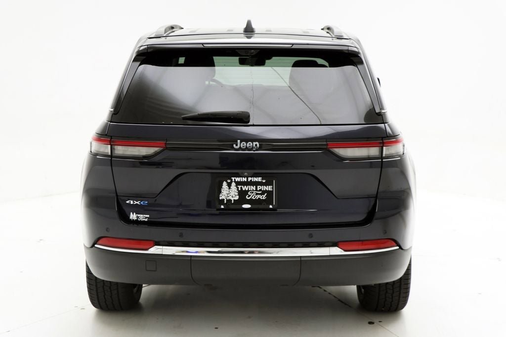 Used 2023 Jeep Grand Cherokee 4WD 4xe w/ Luxury Tech Group II image 7