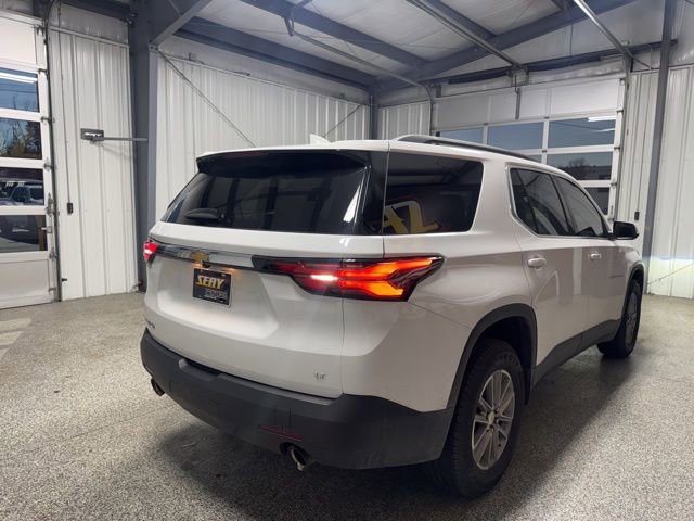Used 2023 Chevrolet Traverse LT image 15