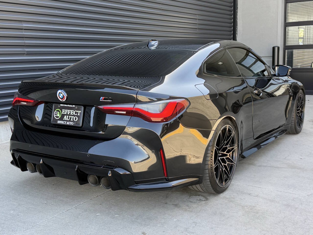 Used 2021 BMW M4 Competition w/ Executive Package RWD image 12