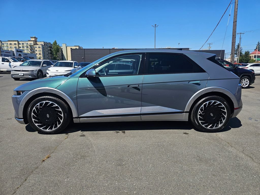 Used 2024 Hyundai Ioniq 5 Limited AWD/4WD image 4