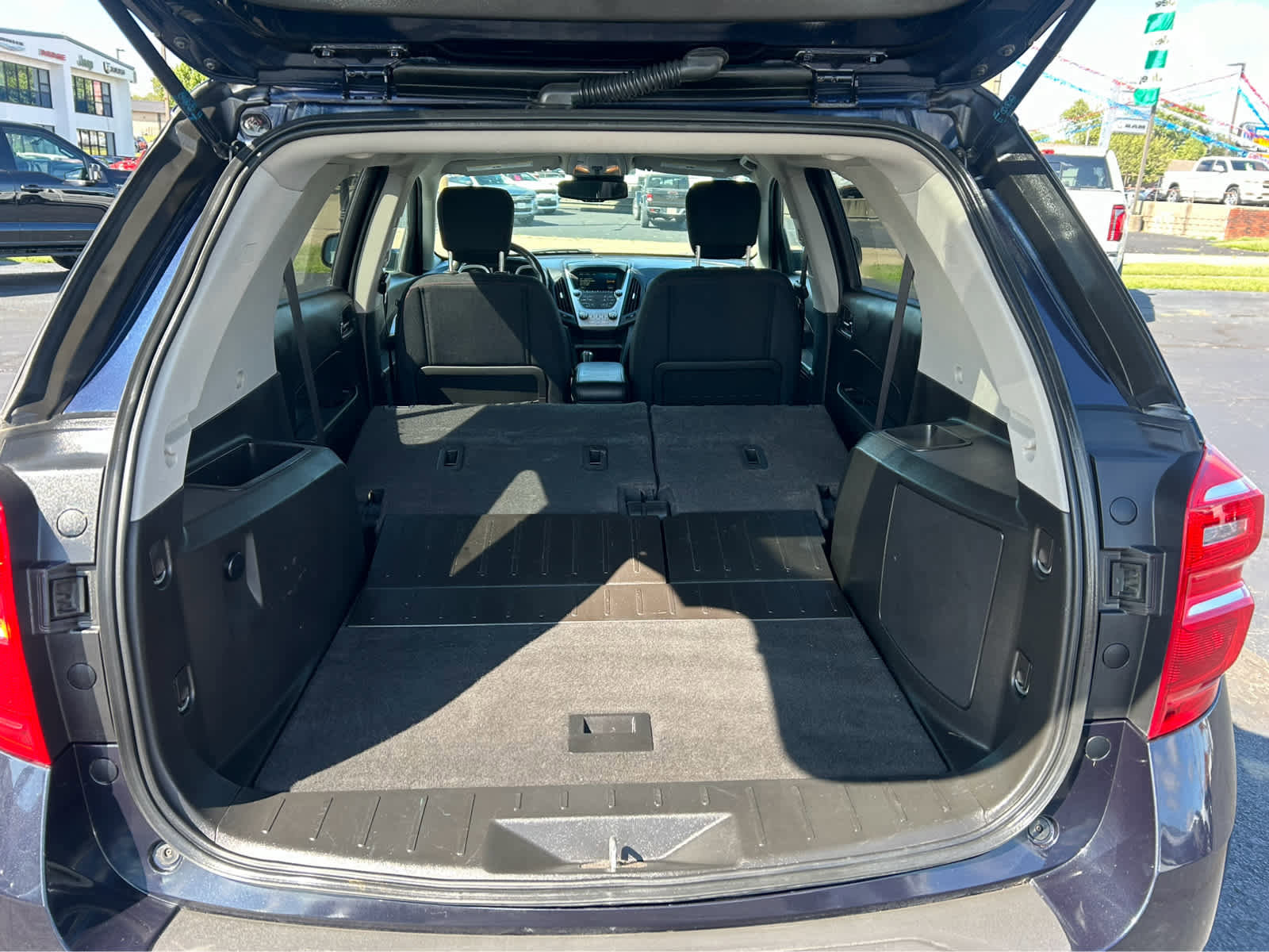 Used 2016 Chevrolet Equinox LT w/ Convenience Package image 7