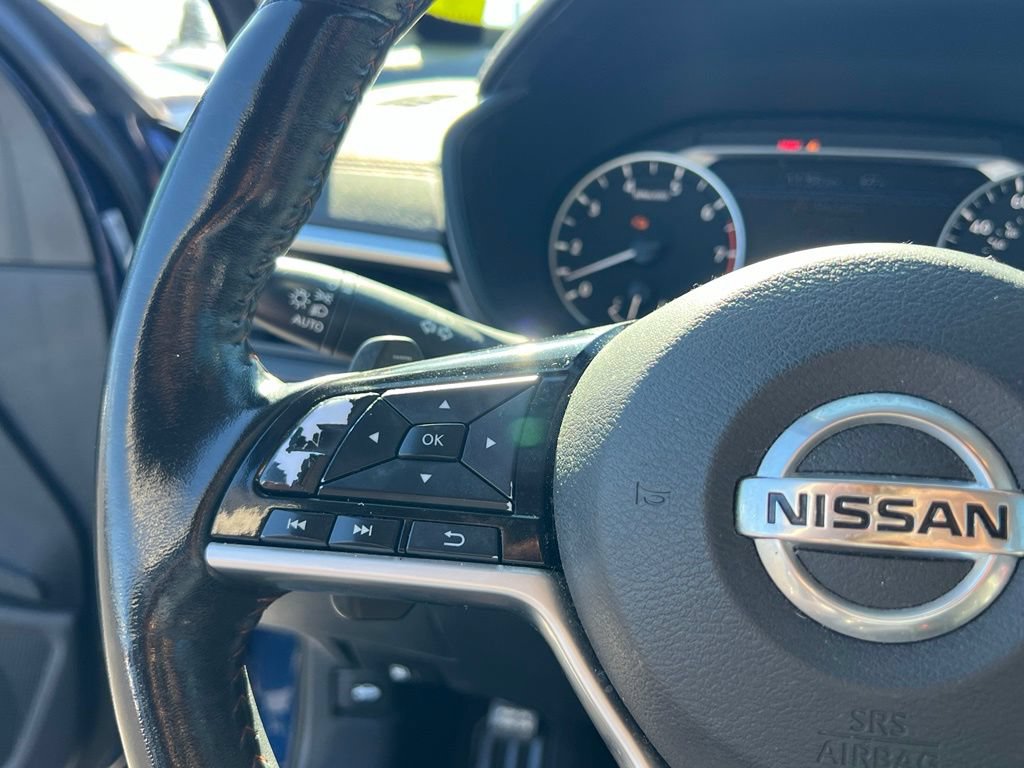 Used 2019 Nissan Altima 2.5 SR w/ SR Premium Package FWD image 16