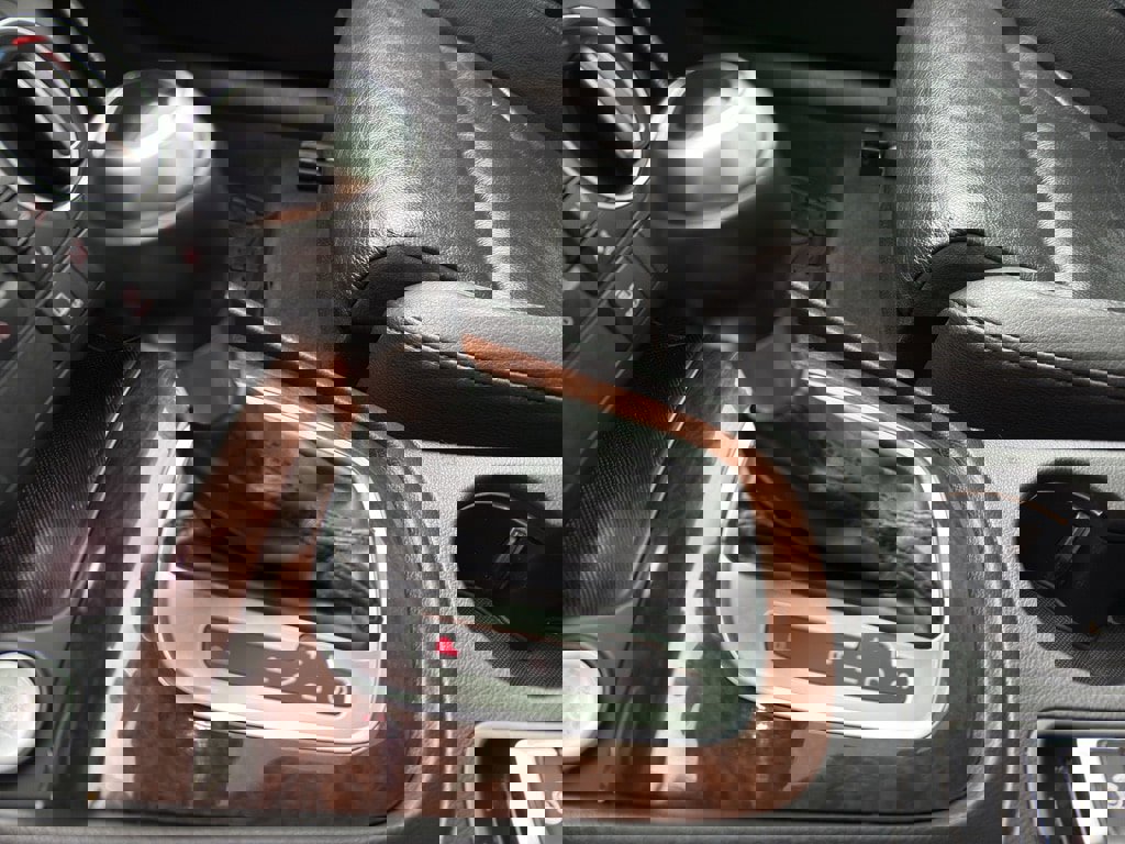 Used 2018 Audi Q3 2.0T Premium Plus w/ Premium Plus Package image 28