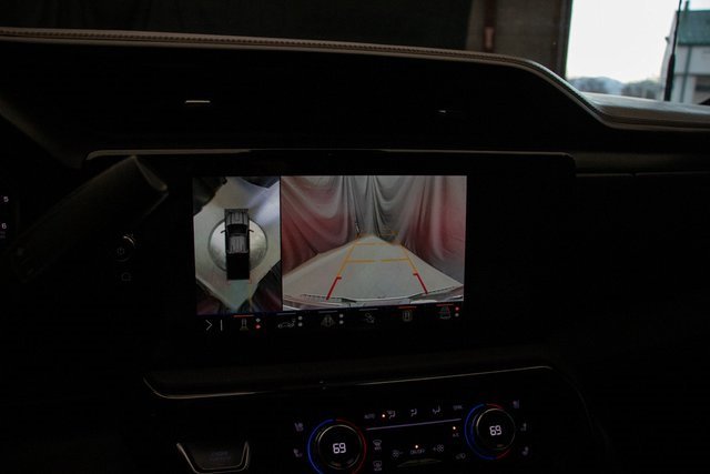 Used 2024 GMC Sierra 3500 AT4 w/ AT4 Premium Plus Package image 43