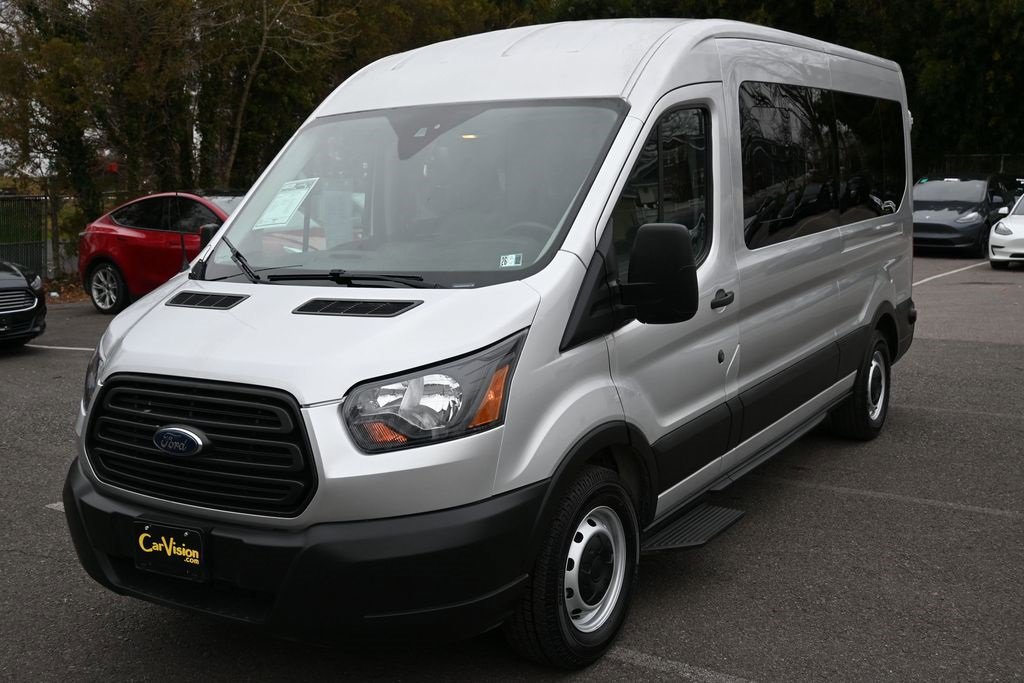 Used 2019 Ford Transit 350 XL image 3