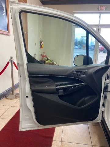 Used 2017 Ford Transit Connect XL image 9