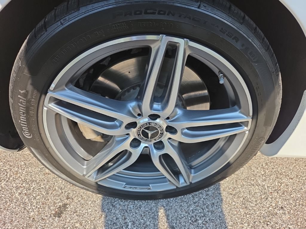 Used 2019 Mercedes-Benz E 450 Coupe image 9