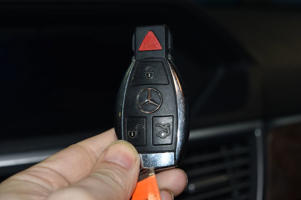 Used 2012 Mercedes-Benz E 350 4MATIC Sedan image 20