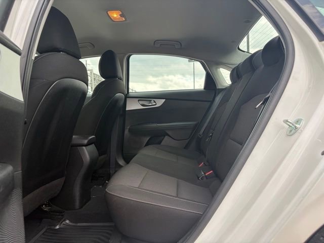 Used 2023 Kia Forte LXS image 21