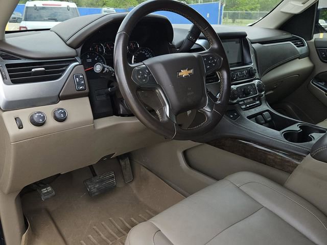 Used 2019 Chevrolet Suburban LT image 21