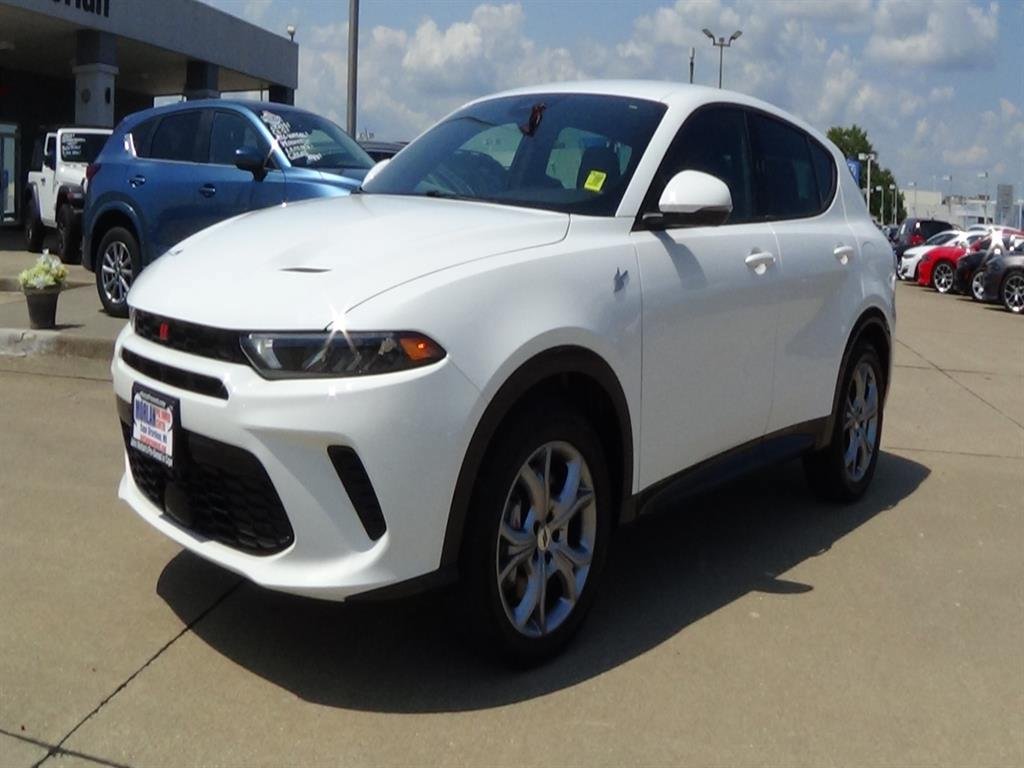 Used 2024 Dodge Hornet R/T AWD/4WD image 2