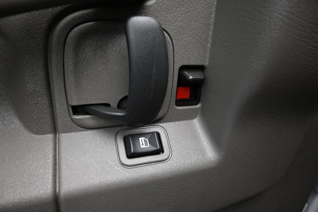 Used 2024 Chevrolet Express 3500 LT w/ LT Preferred Equipment Group RWD image 12