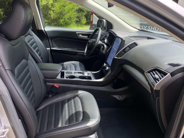 Used 2022 Ford Edge SEL AWD/4WD image 35