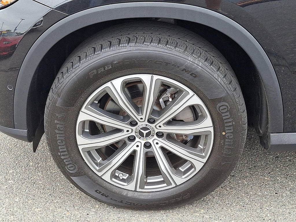 Used 2024 Mercedes-Benz GLC 300 4MATIC image 8