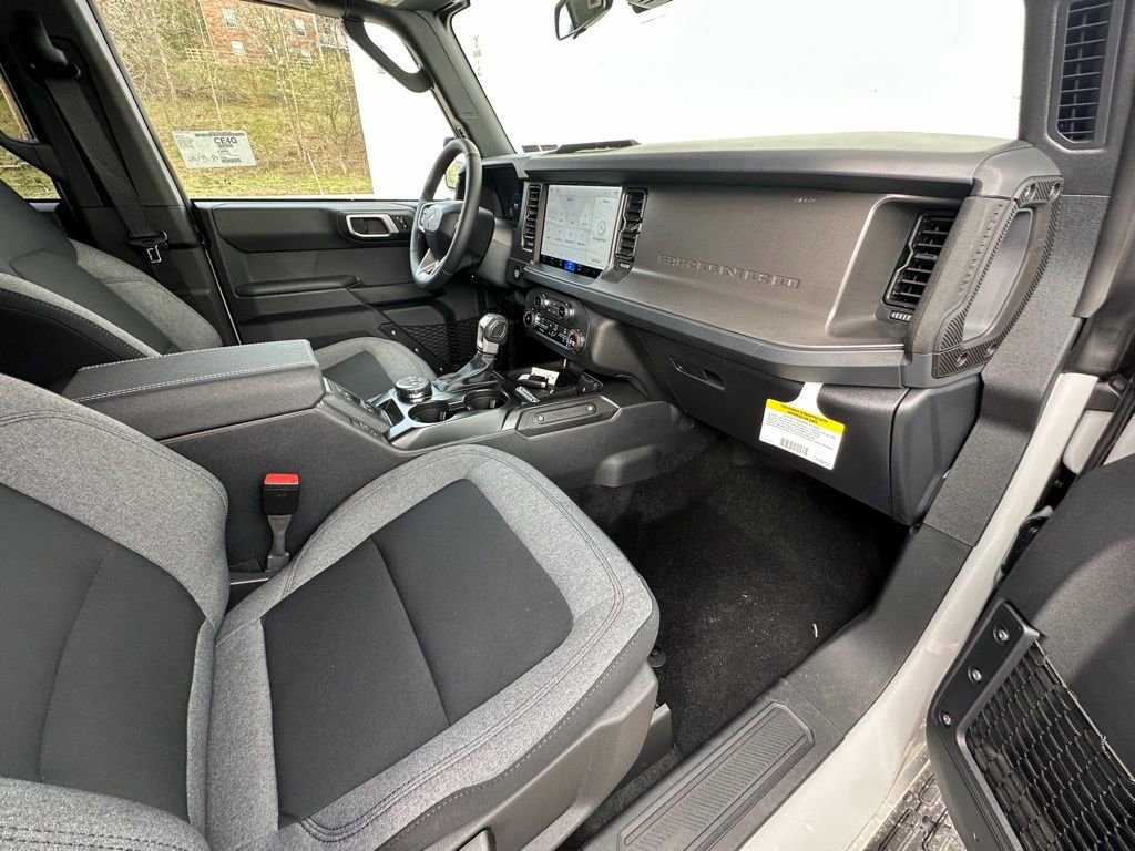 New 2026 Ford Bronco Big Bend w/ Black Appearance Package image 19