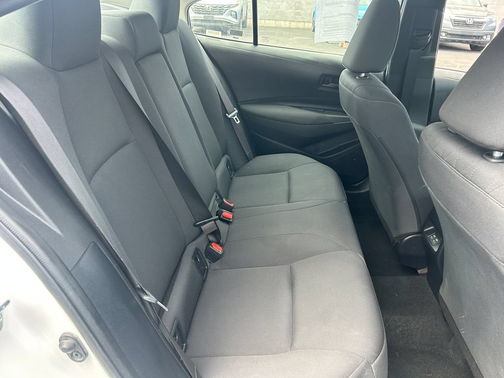 Used 2024 Toyota Corolla LE FWD image 27