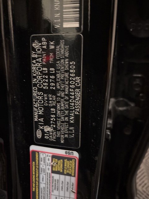 Used 2015 Kia K900 Premium w/ Interior Highline Package image 13