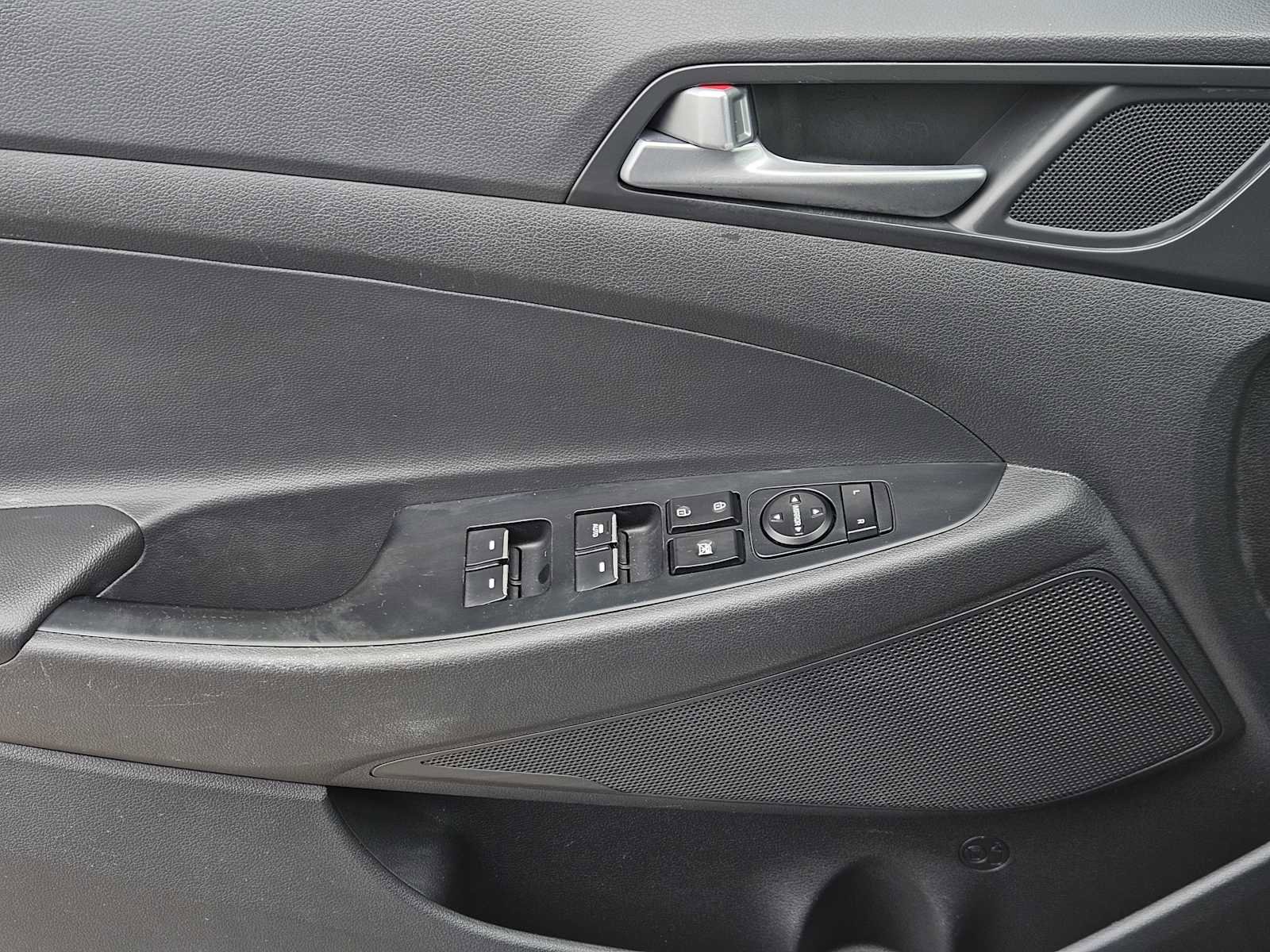 Used 2016 Hyundai Tucson Limited w/ Option Group 03 image 23