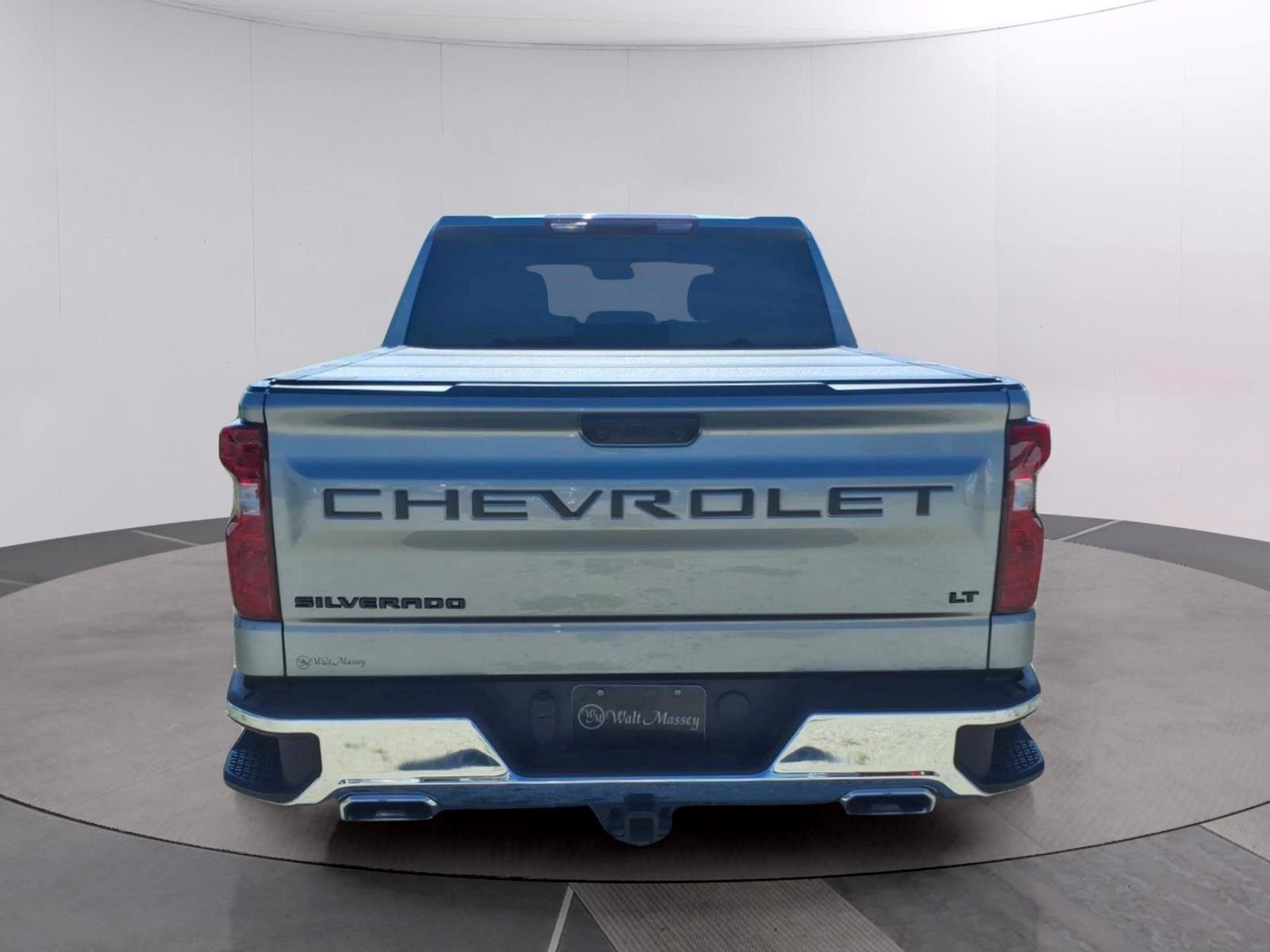 Used 2025 Chevrolet Silverado 1500 LT AWD/4WD image 4
