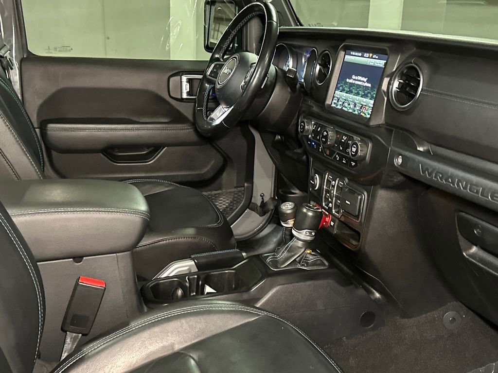 Used 2021 Jeep Wrangler Unlimited Rubicon 4xe w/ Cold Weather Group image 13