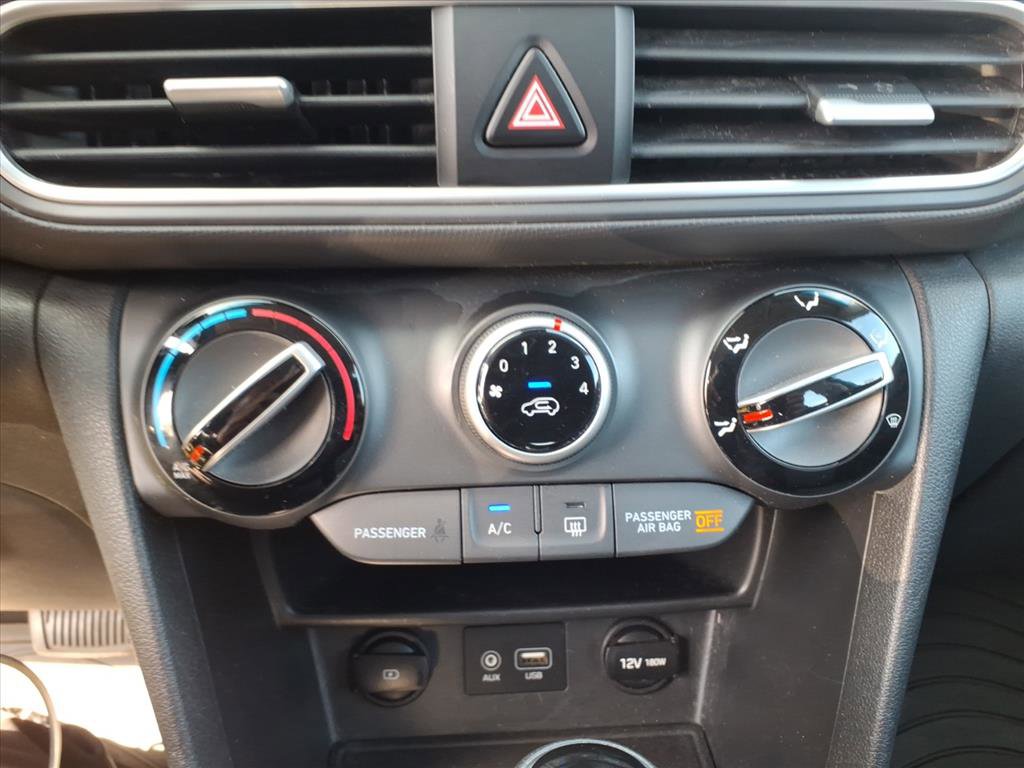 Used 2019 Hyundai Kona SE AWD/4WD image 25