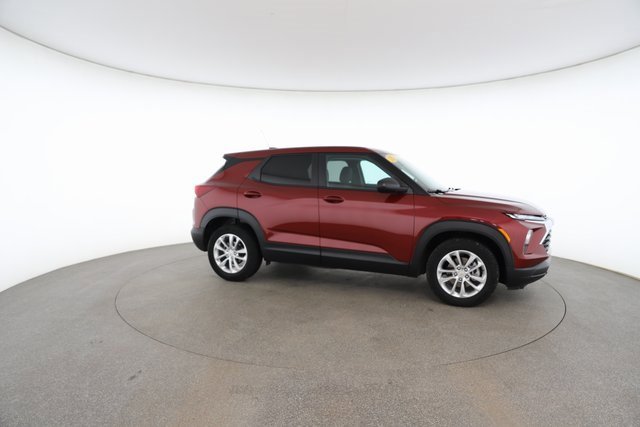 Used 2025 Chevrolet TrailBlazer LS w/ LS Convenience Package image 24