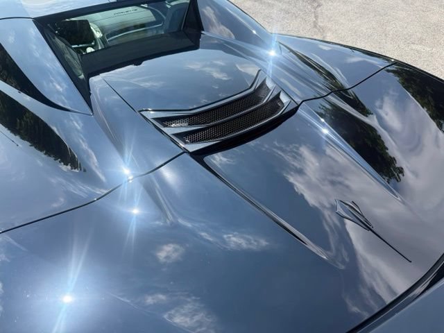 Used 2025 Chevrolet Corvette Stingray Premium Conv w/ Z51 Performance Package RWD image 10