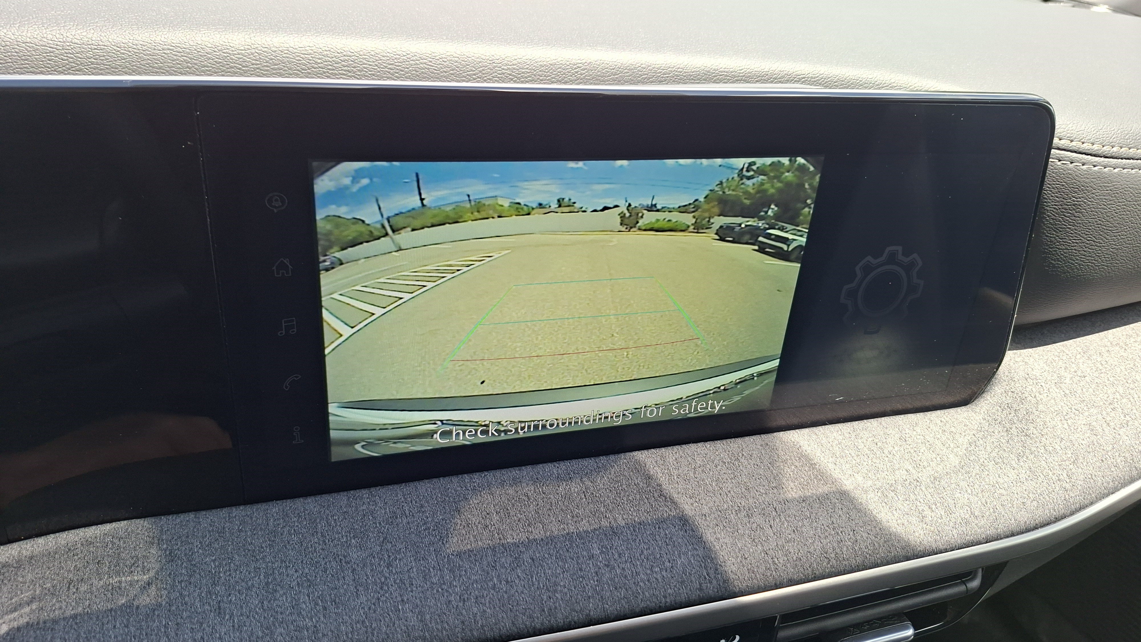 Certified 2025 Nissan Kicks SV FWD image 13