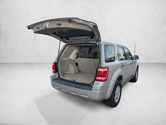 Used 2009 Ford Escape XLS image 23