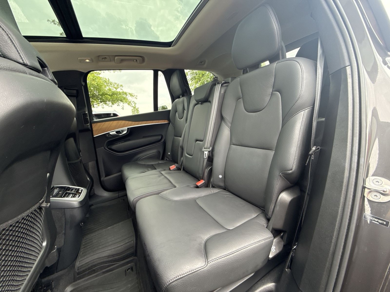 Certified 2023 Volvo XC90 B6 Plus w/ Protection Package Premier AWD/4WD image 25
