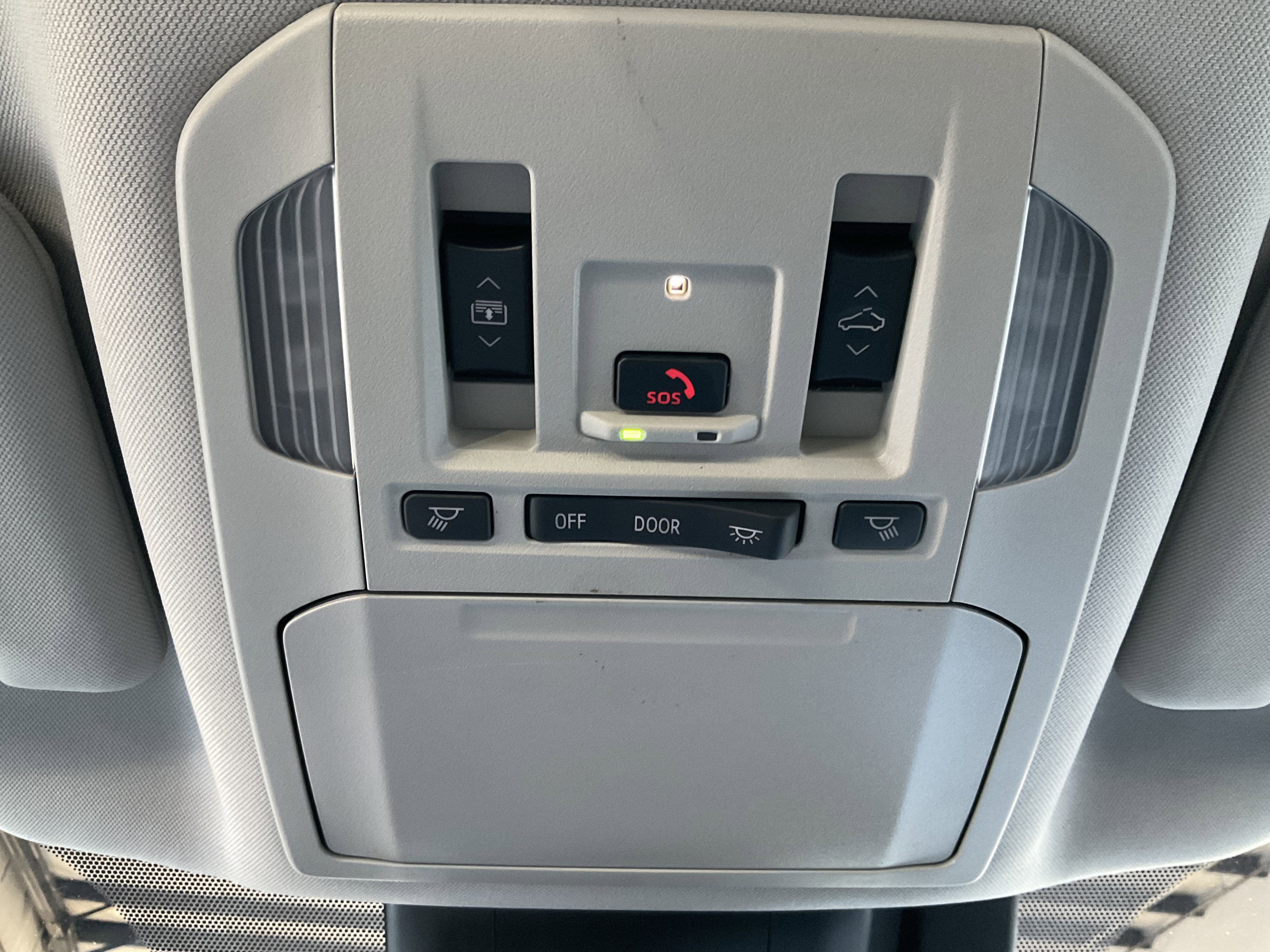 Used 2024 Toyota Highlander Platinum image 37