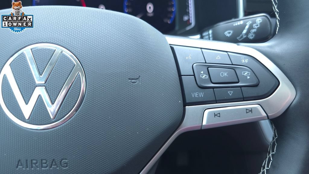Used 2025 Volkswagen Taos SEL AWD/4WD image 26