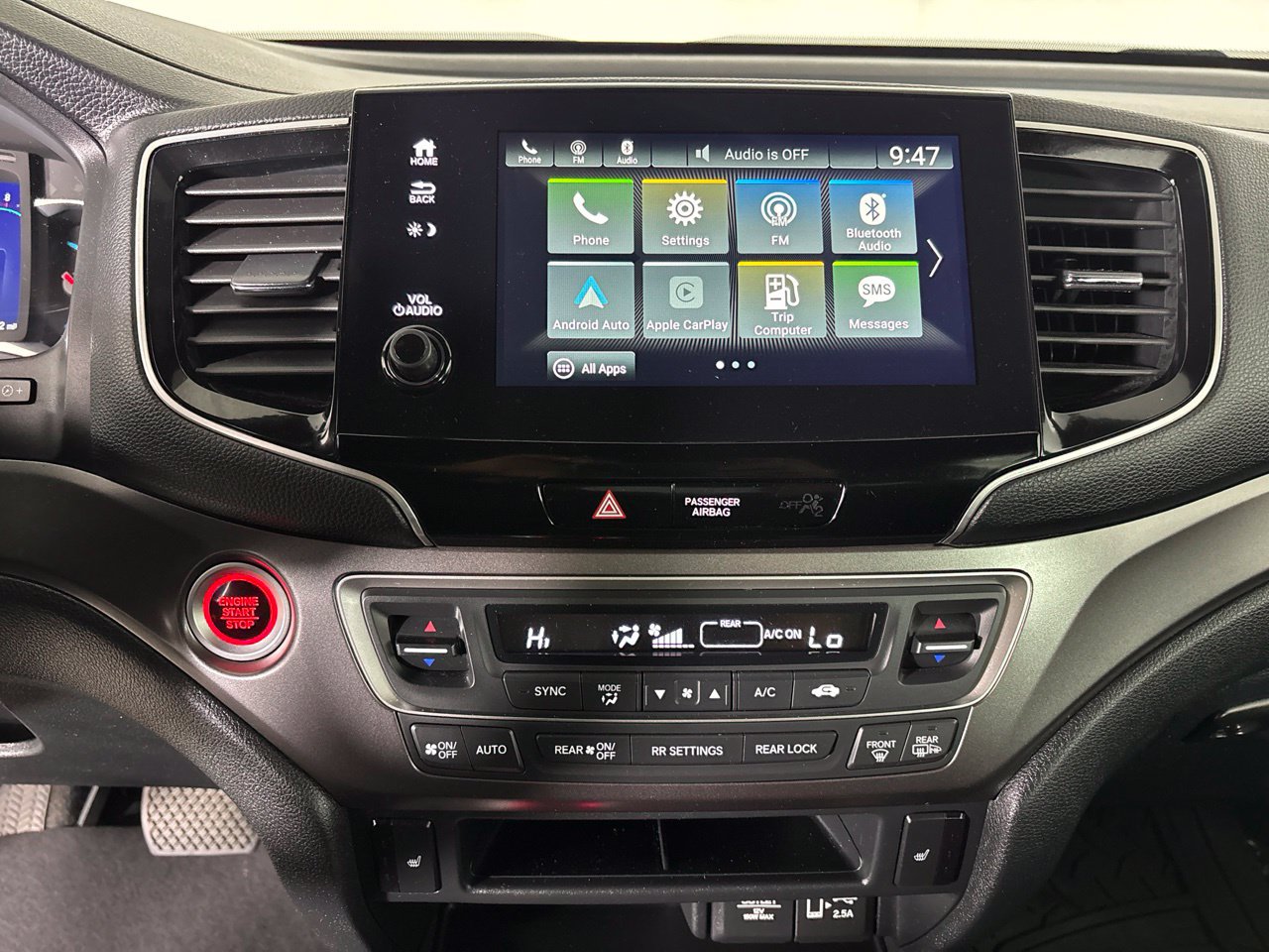 Used 2022 Honda Pilot Sport image 13