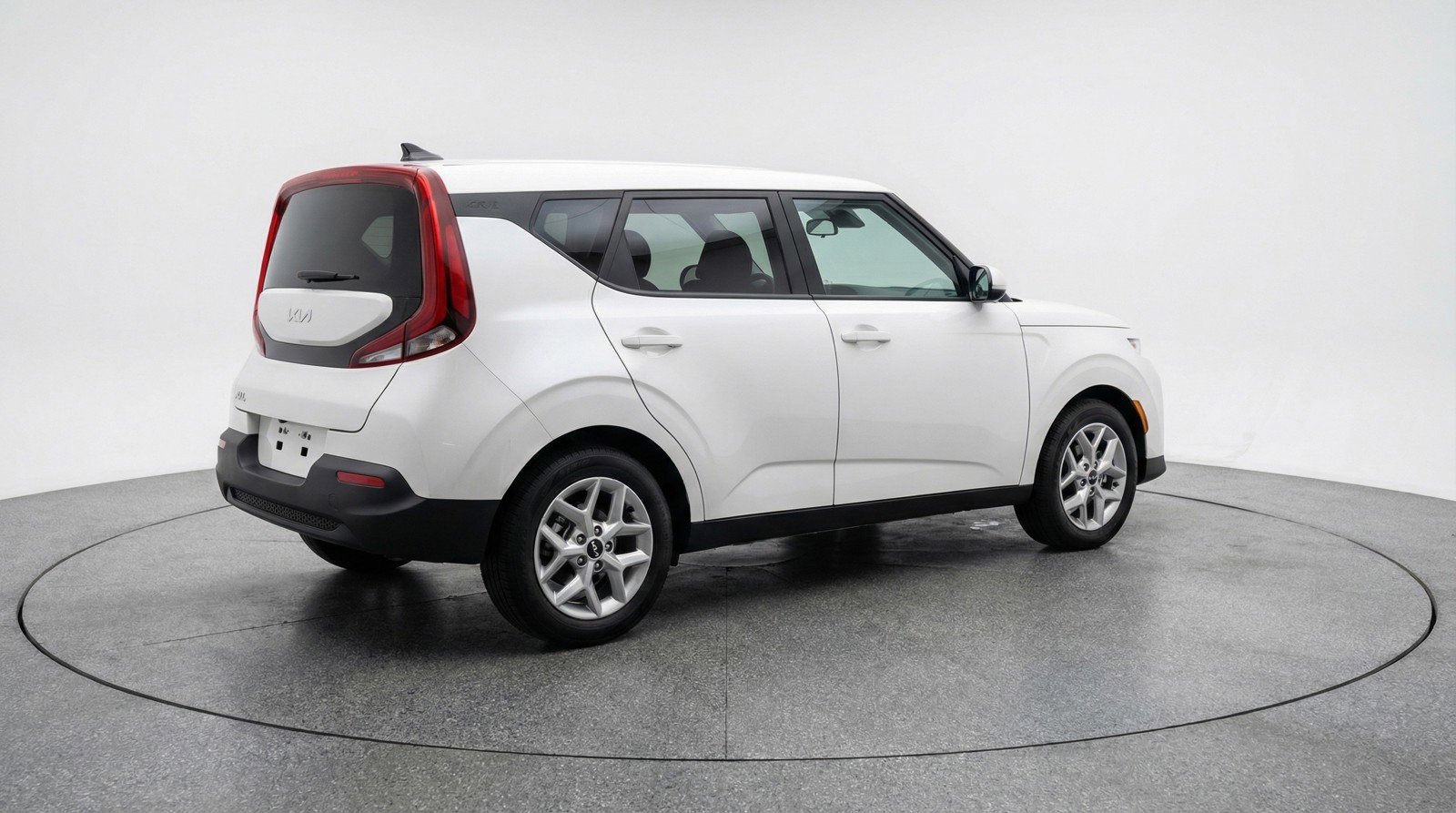 Used 2025 Kia Soul LX w/ LX Technology Package image 9