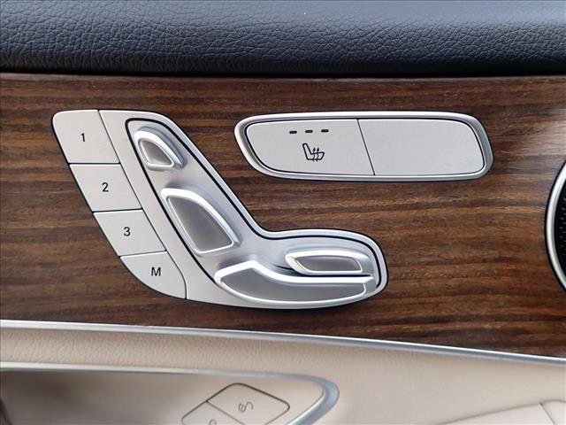 Used 2021 Mercedes-Benz GLC 300 4MATIC image 13